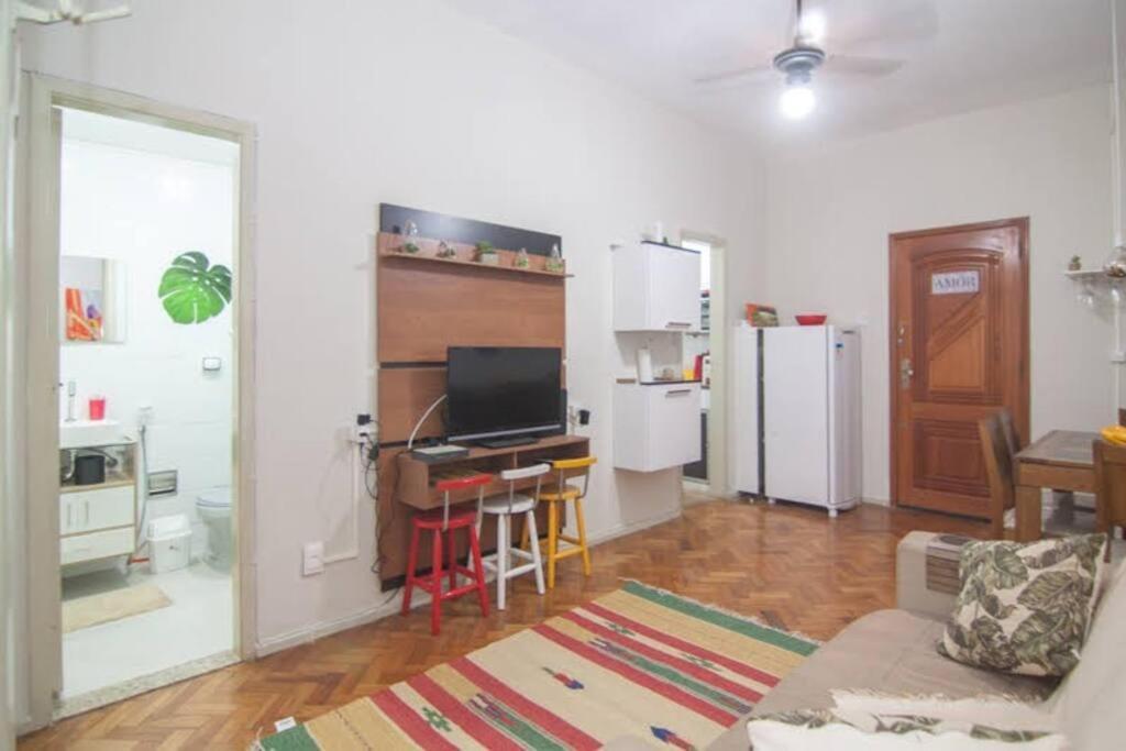 Apartamento Charmoso Na Praia De Copacabana リオデジャネイロ エクステリア 写真