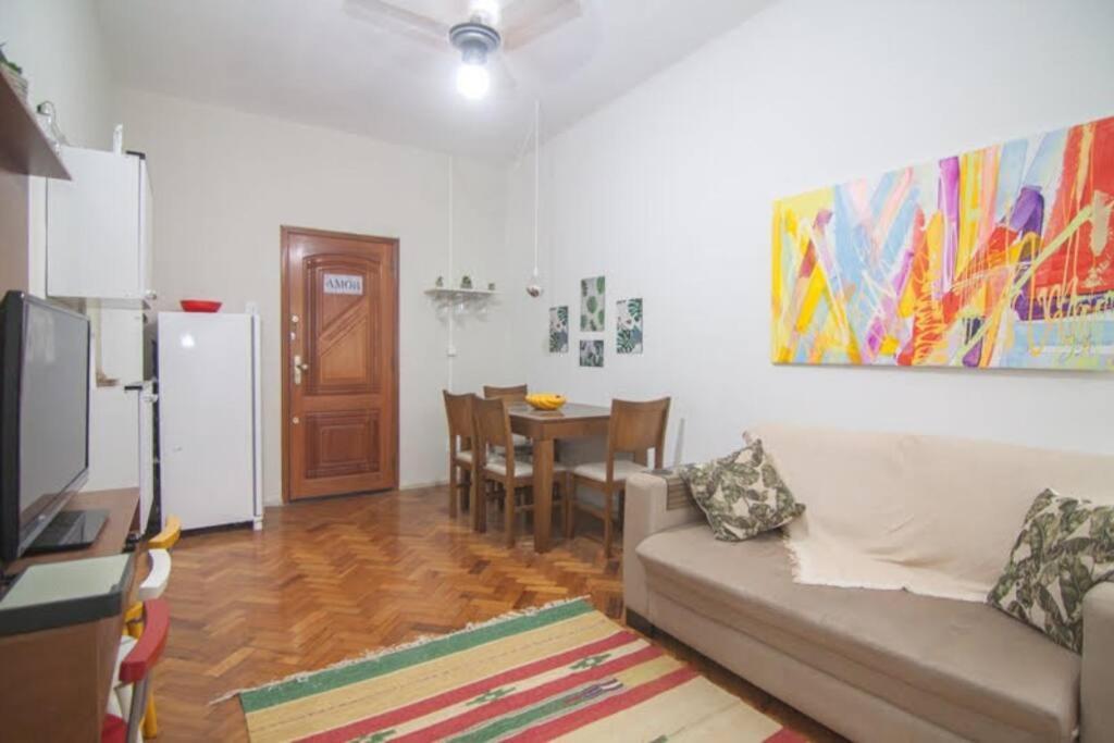 Apartamento Charmoso Na Praia De Copacabana リオデジャネイロ エクステリア 写真